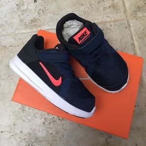 Nike Down shifter 8 Sneaker Little Kids